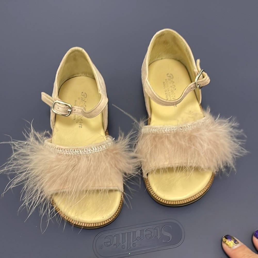 Pili Carrera shoes size 24